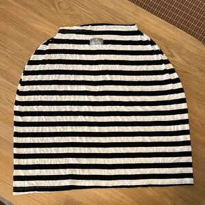 Itzy Ritzy 4-in-1 Nursing/Car seat/Shopping Cart Cover & Infinity Scarf